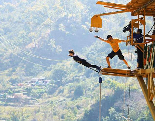 Bungee Jumping